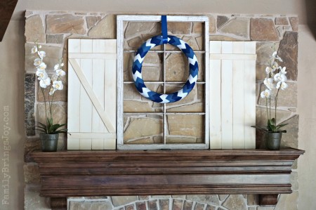 blue and white chevron wreath familybringsjoy.com